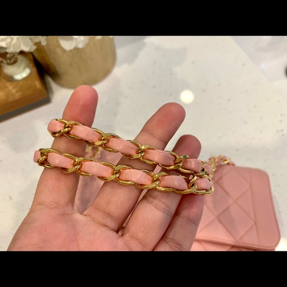 Chanel medium Classic quilted single flap bag - Picture 10 of 13